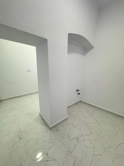 Spațiu comercial, de 79 mp, în Central