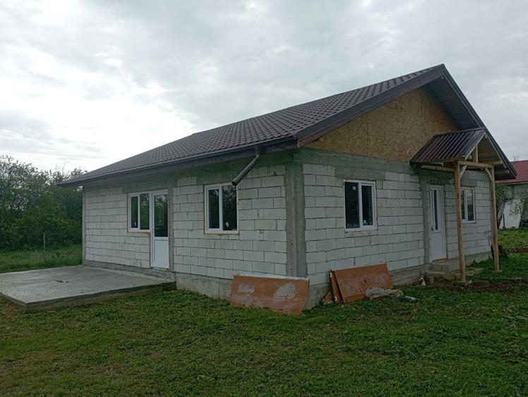Casă cu 2 camere în Siliștea Snagovului