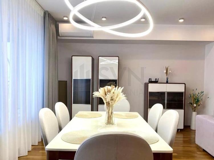 Apartament cu 3 camere semidecomandat în Pipera