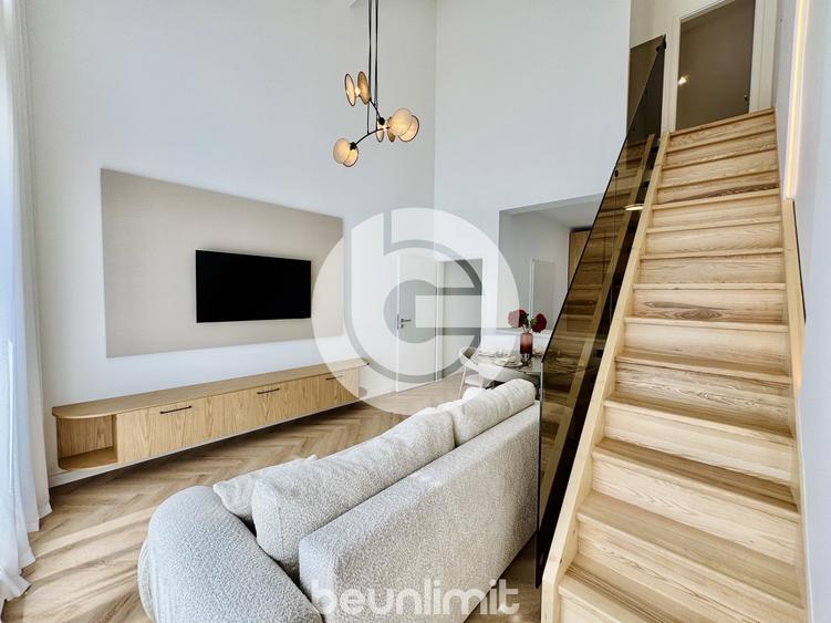 Penthouse cu 4 camere decomandat, mobilat în Cristian