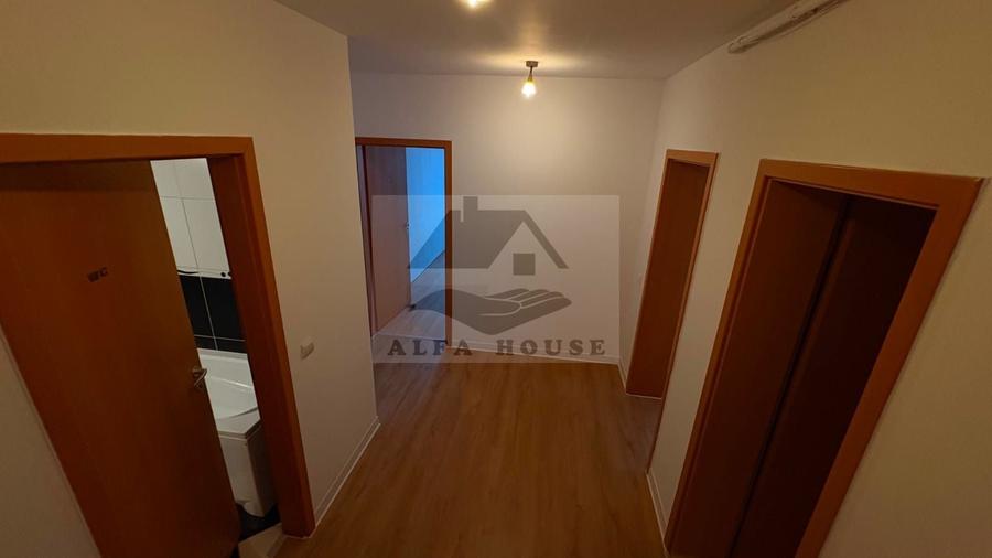 Apartament cu 3 camere decomandat în Bartolomeu
