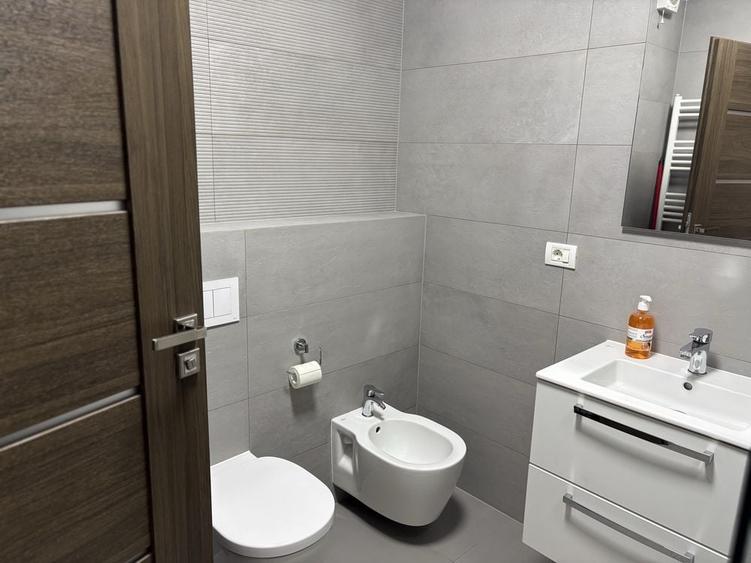 Apartament cu 2 camere semidecomandat în UTA