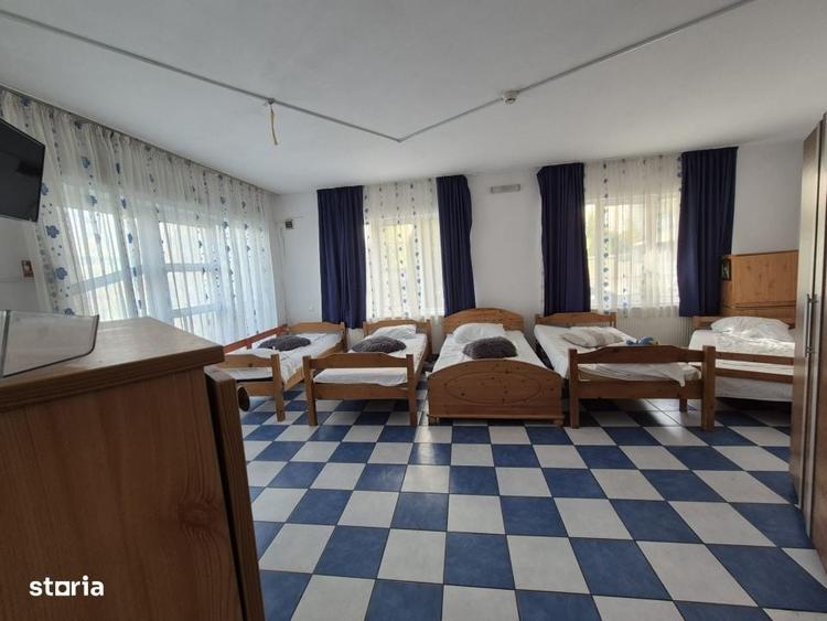 Casă cu 4 camere cu Teren 450 Mp în Găvana