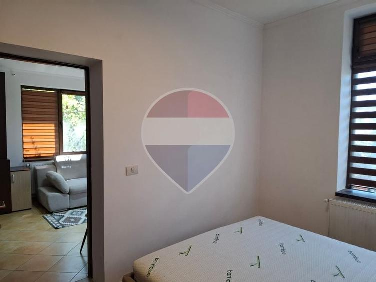 Apartament cu 2 camere semidecomandat în Micălaca