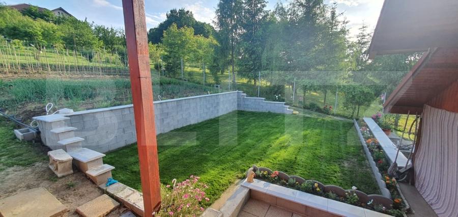 Casă individuală cu 1 camere cu Teren 1824 Mp în Livezeni