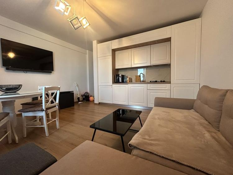 Apartament de închiriat cu 2 camere, curte și terasă in Mamaia Nord - 1