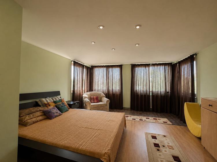 Casă individuală cu 4 camere cu Teren 1528 Mp în Letca Nouă