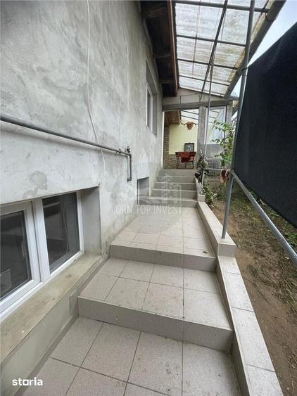 Casă cu 6 camere cu Teren 1413 Mp în Central
