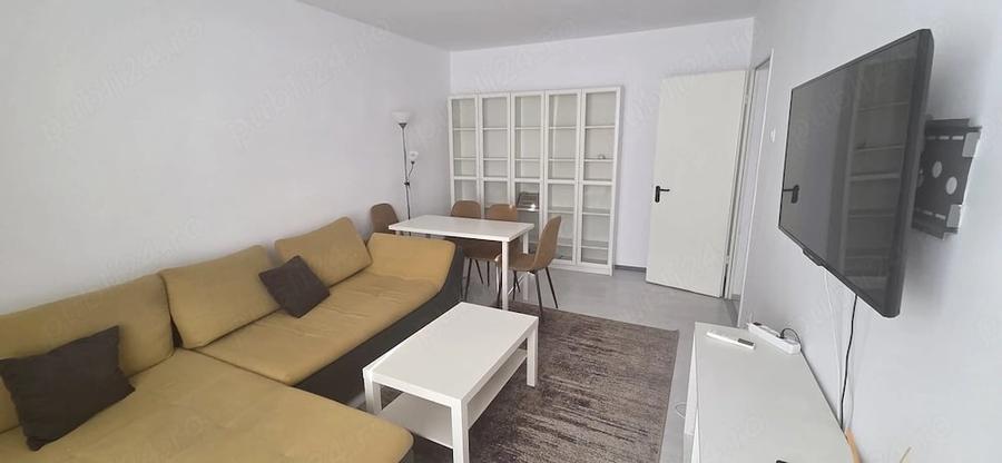 Apartament cu 3 camere decomandat în Giurgiului