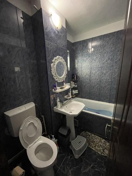 Apartament cu 3 camere decomandat în Nord