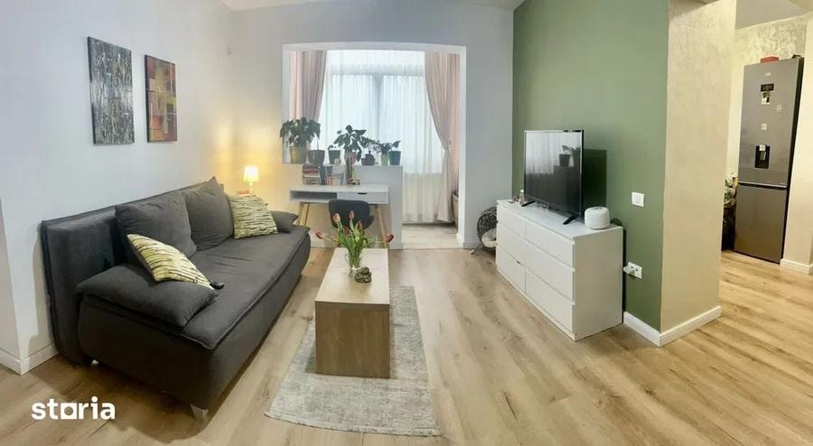 Apartament cu 3 camere în Tomis III