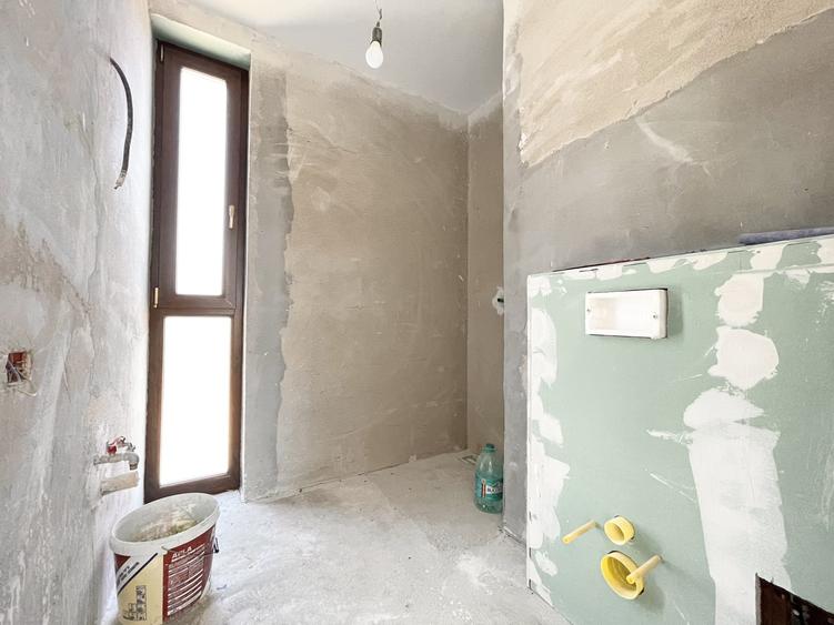 Duplex cu 5 camere cu Teren 390 Mp în Moșnița Nouă