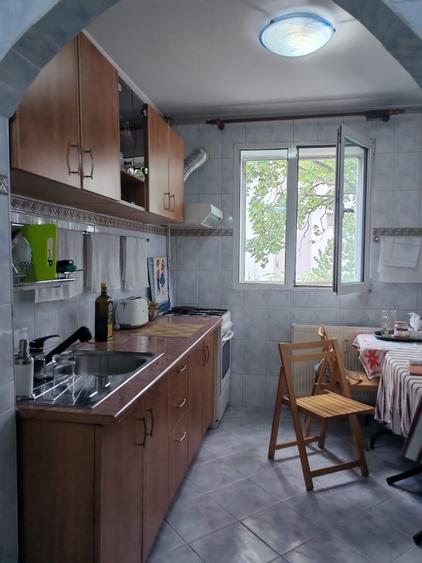 Apartament cu 4 camere semidecomandat în Tudor Vladimirescu
