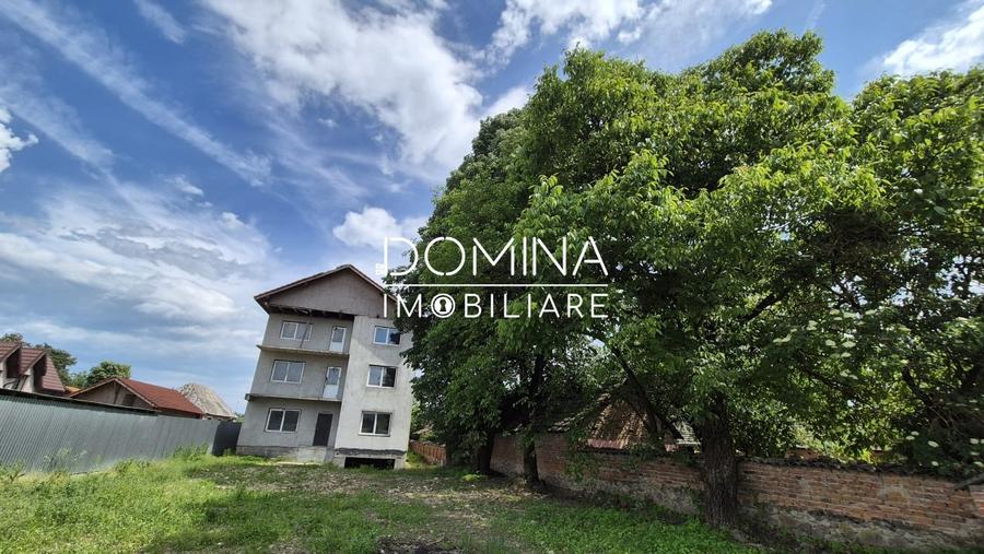 Casă individuală cu 15 camere cu Teren 1500 Mp în Bârsești