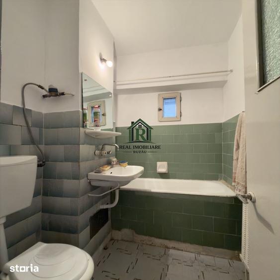 Apartament cu 3 camere decomandat în Ultracentral
