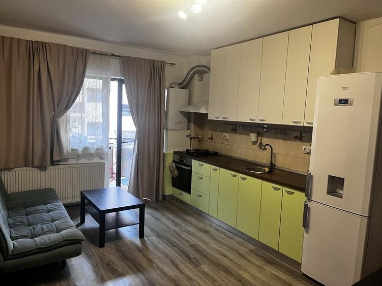 Apartament cu 2 camere decomandat în Florești