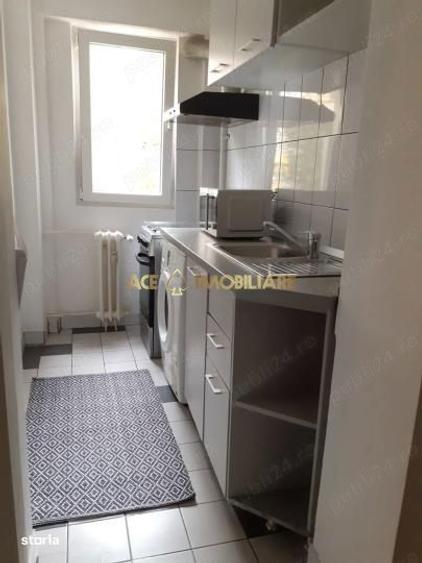 Apartament cu 2 camere, mobilat în Tei
