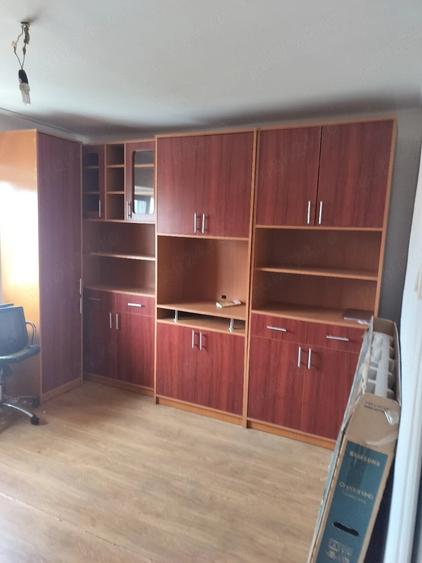 Apartament cu 2 camere decomandat în 1 Mai
