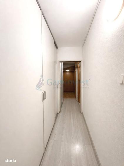 Apartament cu 3 camere decomandat în Dacia