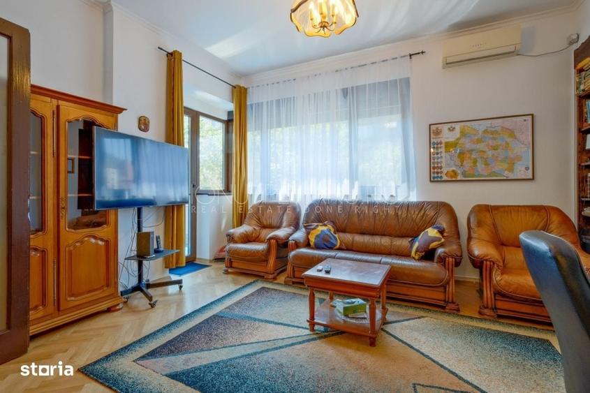 Apartament cu 4 camere în Dacia