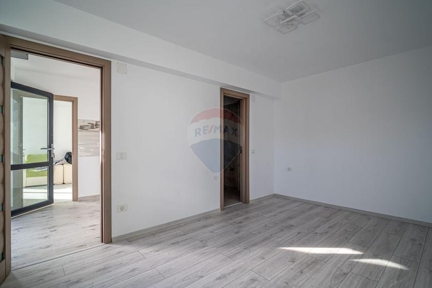 Casă individuală cu 3 camere cu Teren 107 Mp în Valea Alba