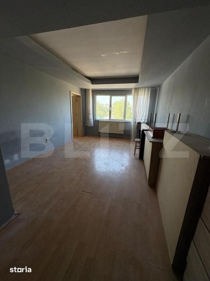 Apartament cu 2 camere semidecomandat în Calea București