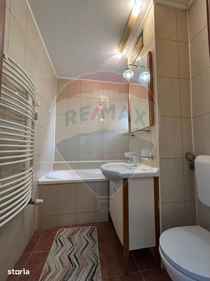 Apartament cu 3 camere decomandat, mobilat în Drumul Taberei