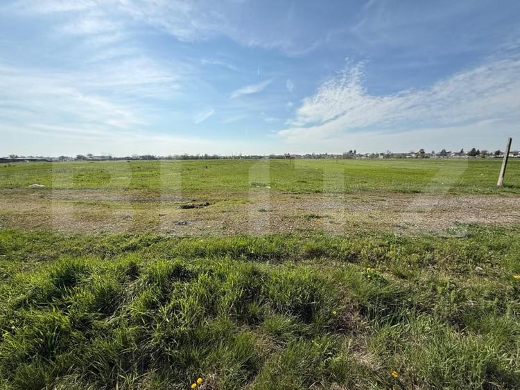 Teren Construcții intravilan de 1575 mp, în Strejnicu