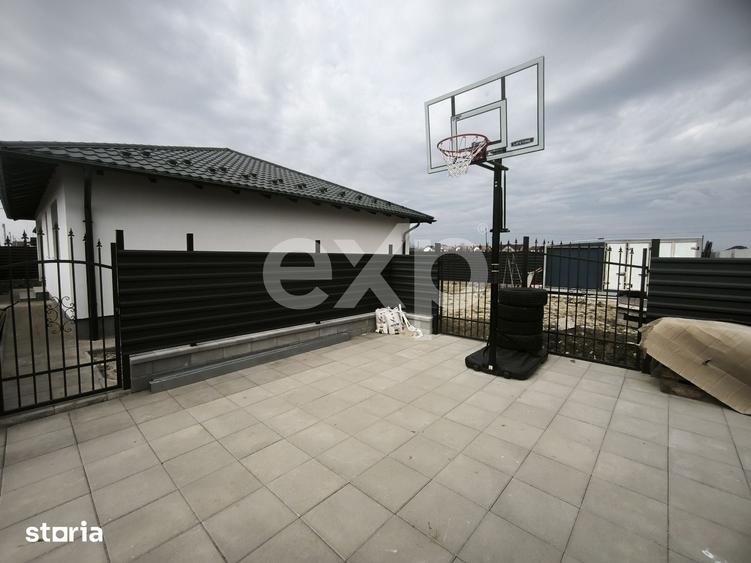 Casă cu 3 camere cu Teren 400 Mp în Bradu