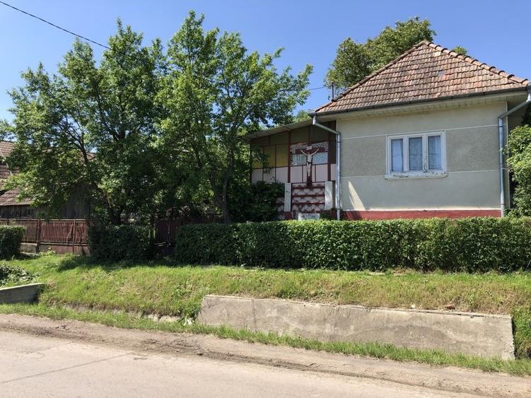 Casă individuală cu 2 camere cu Teren 1350 Mp în Râciu