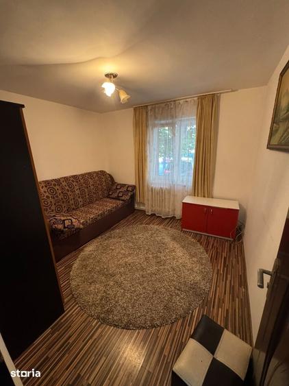 Apartament cu doua camere de inchiriat - 1