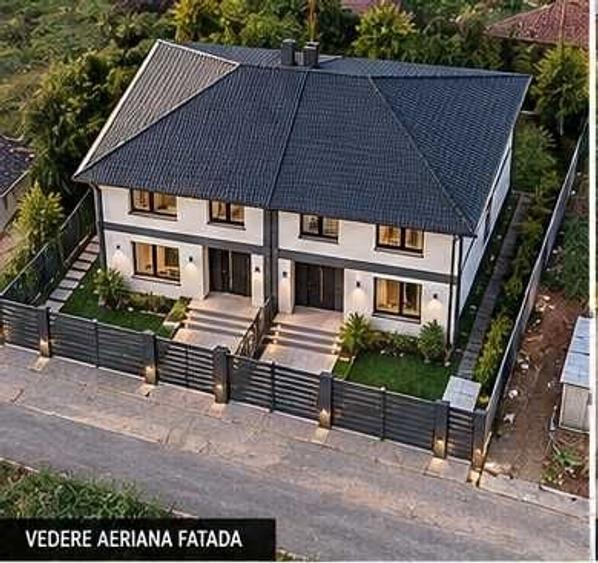 Casă cu 4 camere în Central