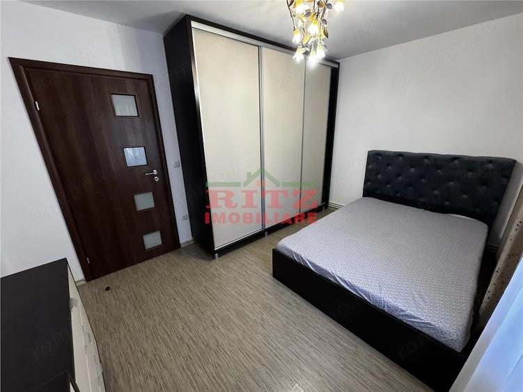 Apartament cu 3 camere semidecomandat în Ultracentral