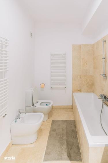 Apartament cu 4 camere, mobilat în Grivița