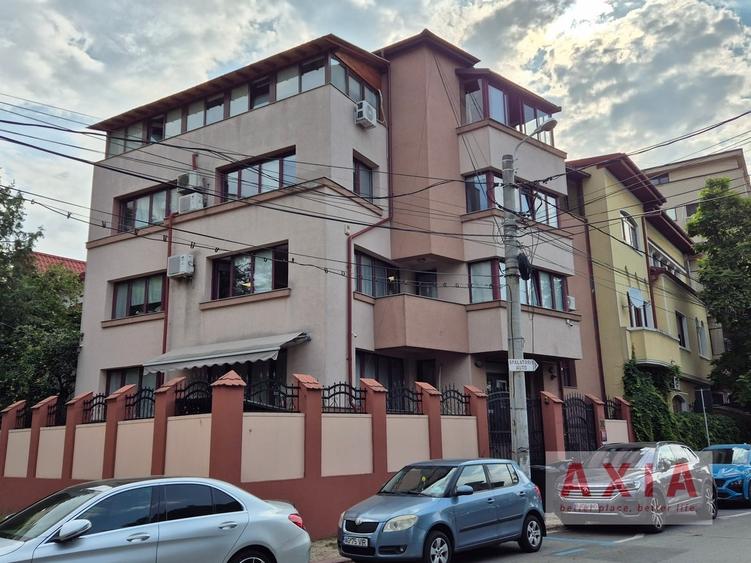 Birou, de 650 mp, în 13 Septembrie