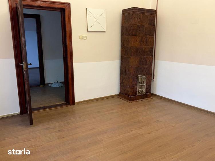 Casă cu 3 camere cu Teren 367 Mp în Central