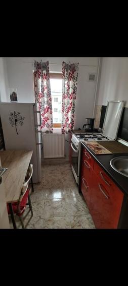 Garsonieră semidecomandată în Central