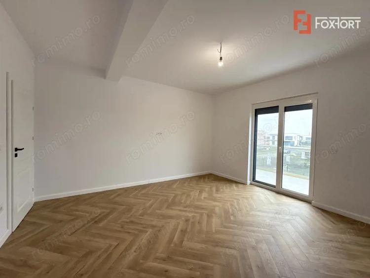 Duplex cu 4 camere de vanzare in localitatea Covaci - 1