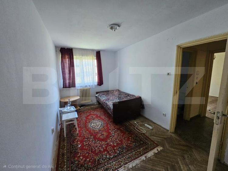 Apartament cu 2 camere semidecomandat în Cugir