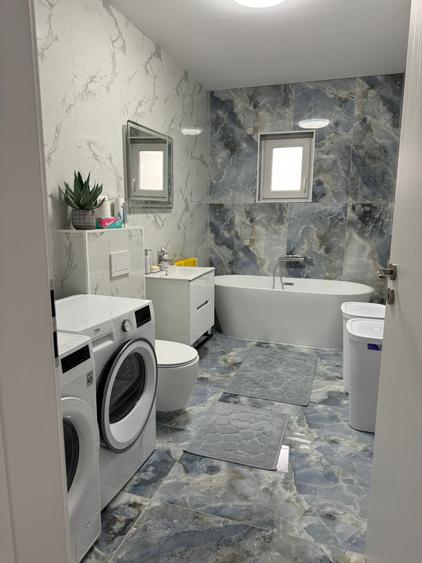 GARAJ INTERIOR,POMPA CALDURA,FOTOVOLTAICE CARTIER PRIVAT FLORILOR VILLA 4 - 9