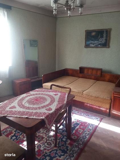 Casă cu 3 camere în 7 Noiembrie