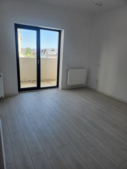 Garsonieră decomandată în Haliu