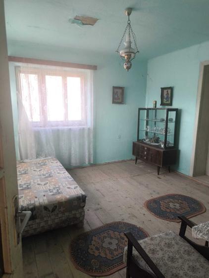 Casă cu 3 camere în Chiochiș