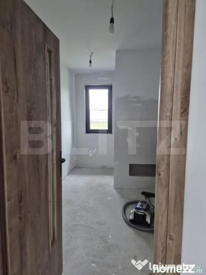 Casă cu 4 camere cu Teren 1399 Mp în Ernei