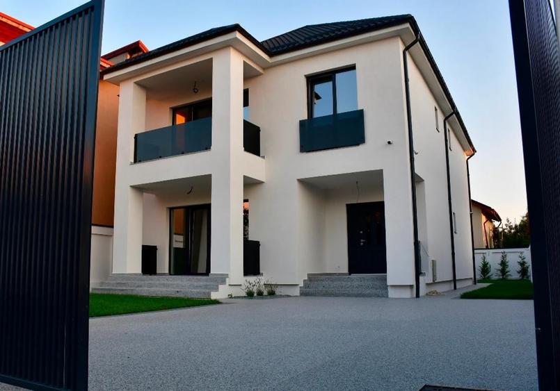 Casă individuală cu 5 camere cu Canalizare în Pipera