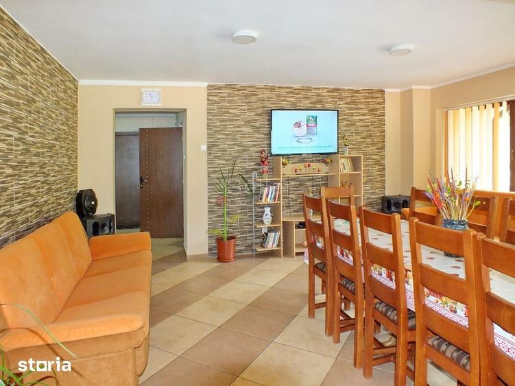 Casă cu Teren 300 Mp în Central