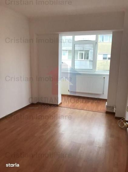 Apartament cu 2 camere decomandat în Barieră