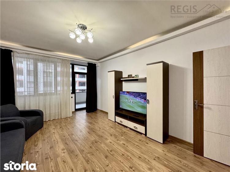 Apartament cu 3 camere decomandat în Vest