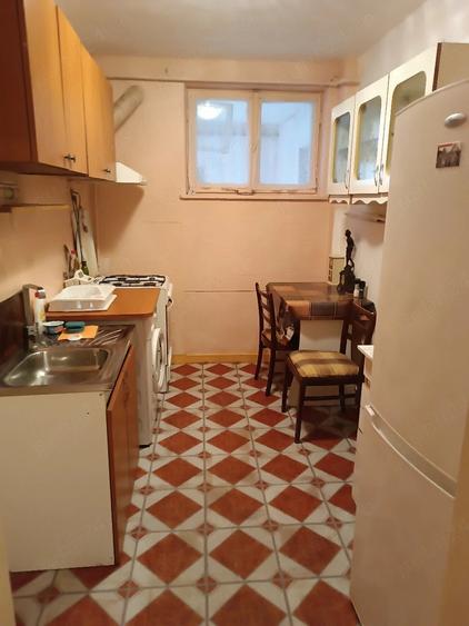 Apartament de inchiriat - 4