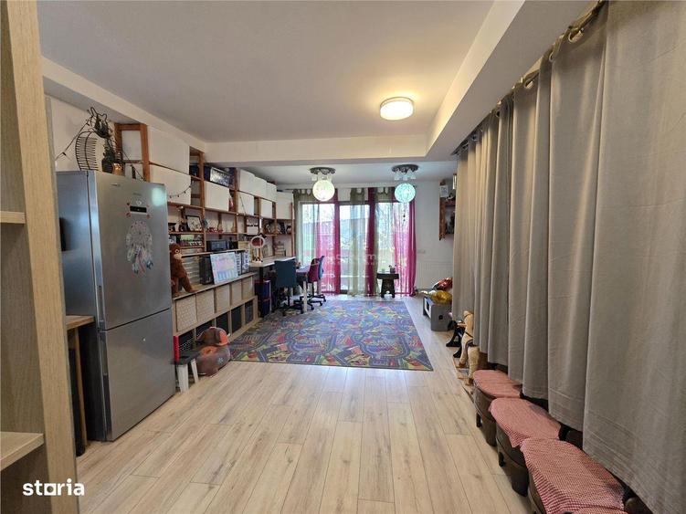 Casă cu 3 camere cu Teren 105 Mp în Central
